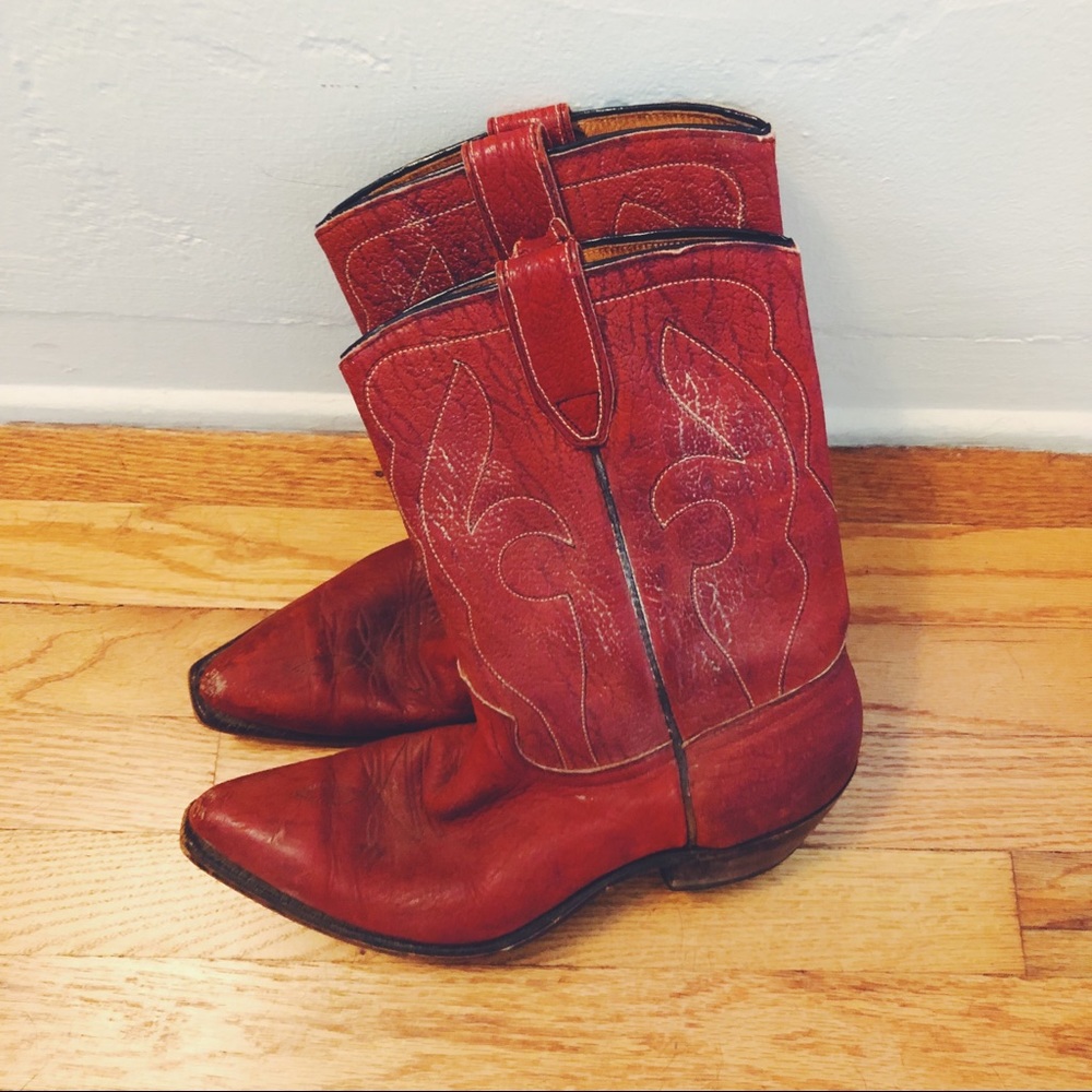 Vintage Red Cowboy Boots - 7 1/2 or 8